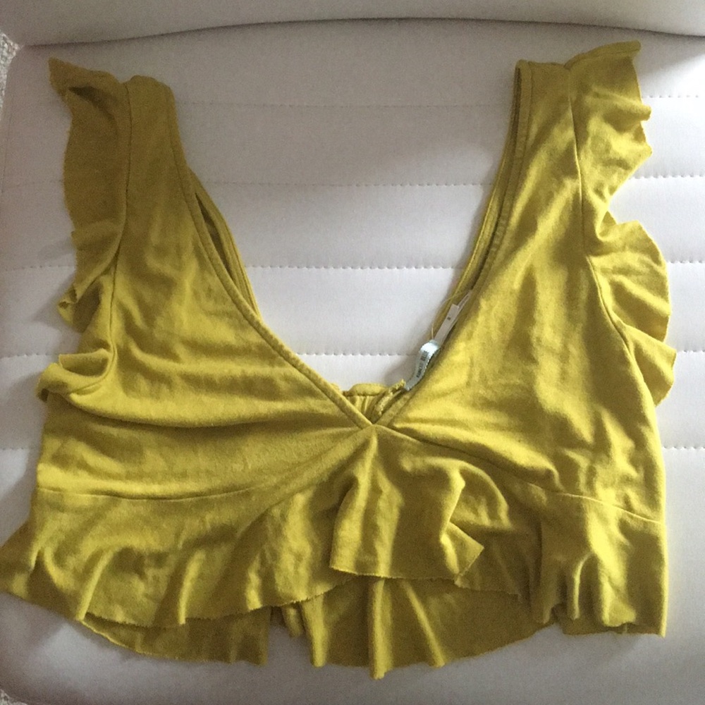 Kimchi Blue Plunging ruffle tank top